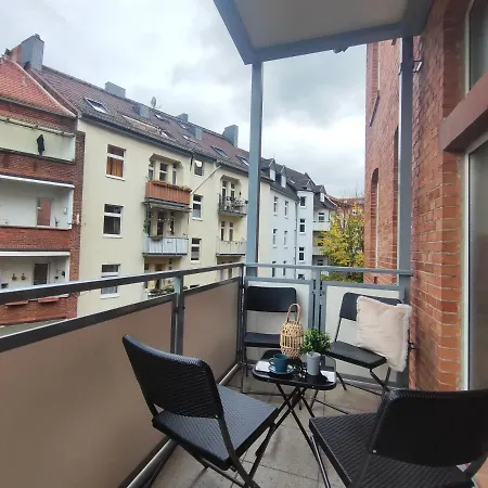 Bohnapartments Stauffenberg - Parkplatz - 2 Badezimmer - 3 Schlafzimmer - Wlan Lejlighed