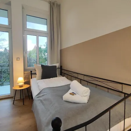 Lejlighed Bohnapartments Stauffenberg - Parkplatz - 2 Badezimmer - 3 Schlafzimmer - Wlan
