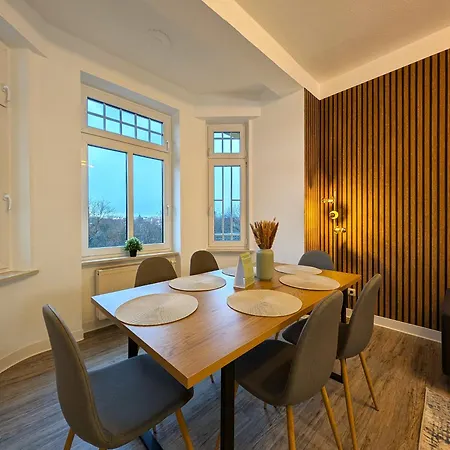 Bohnapartments Stauffenberg - Parkplatz - 2 Badezimmer - 3 Schlafzimmer - Wlan * Erfurt