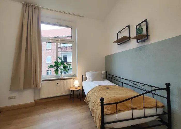 Daire Bohnapartments Stauffenberg - Parkplatz - 2 Badezimmer - 3 Schlafzimmer - Wlan