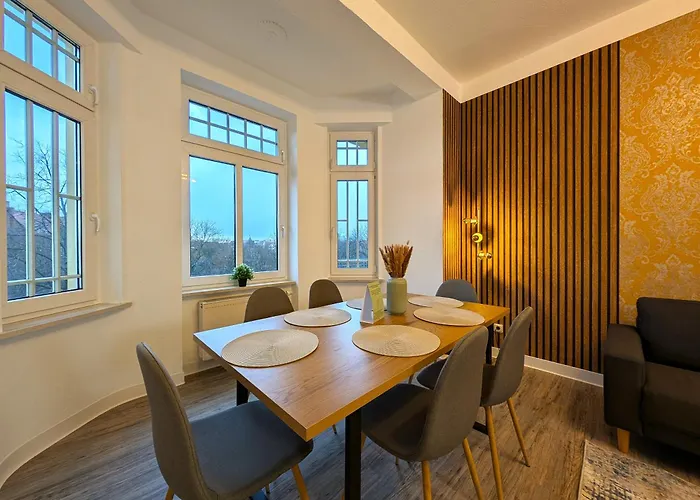 Bohnapartments Stauffenberg - Parkplatz - 2 Badezimmer - 3 Schlafzimmer - Wlan * Erfurt