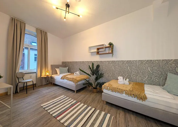 Bohnapartments Stauffenberg - Parkplatz - 2 Badezimmer - 3 Schlafzimmer - Wlan * Erfurt